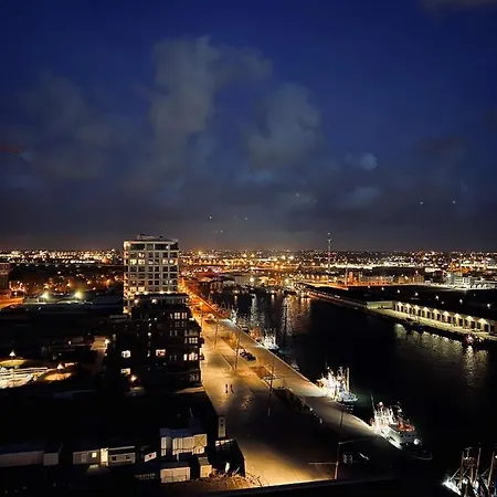Penthouse Baelskaai Oosteroever Met Haven & Zeezicht - Vosproperties Oostende